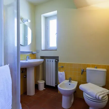 Sleeps 12 Pool Wifi * Pescaglia