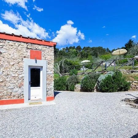 Sleeps 12 Pool Wifi Vakantiehuis