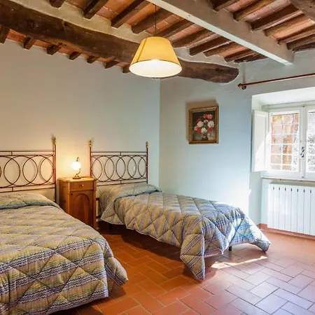 Sleeps 12 Pool Wifi Vakantiehuis *