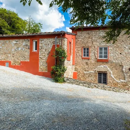 Sleeps 12 Pool Wifi